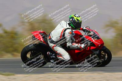 media/Mar-28-2022-Superbike Trackdays (Mon) [[b8603d0f67]]/Open Track Time/Turn 3 Inside/